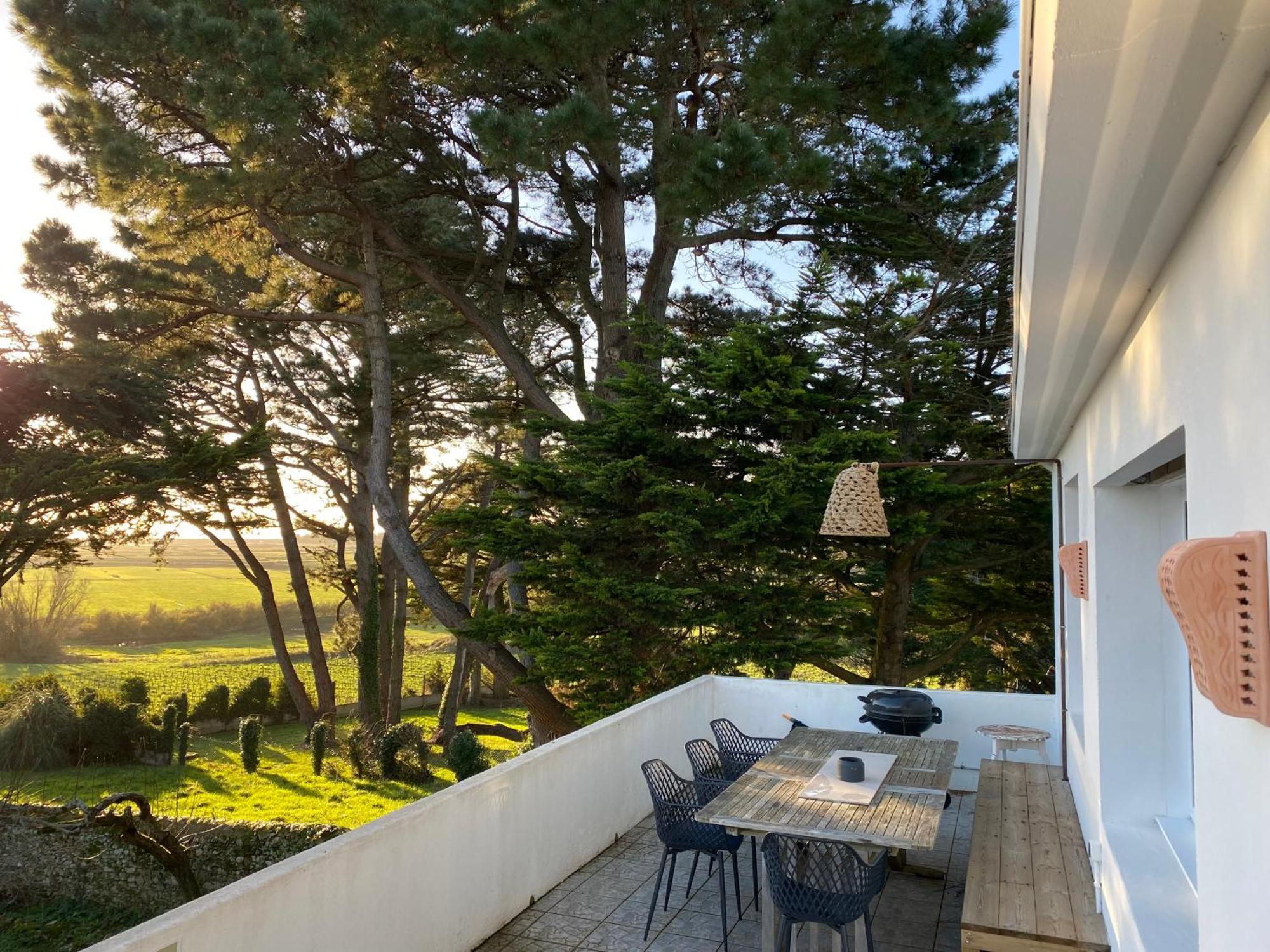 Villa Vieilles Vignes Vue Mer Billiers ภายนอก รูปภาพ