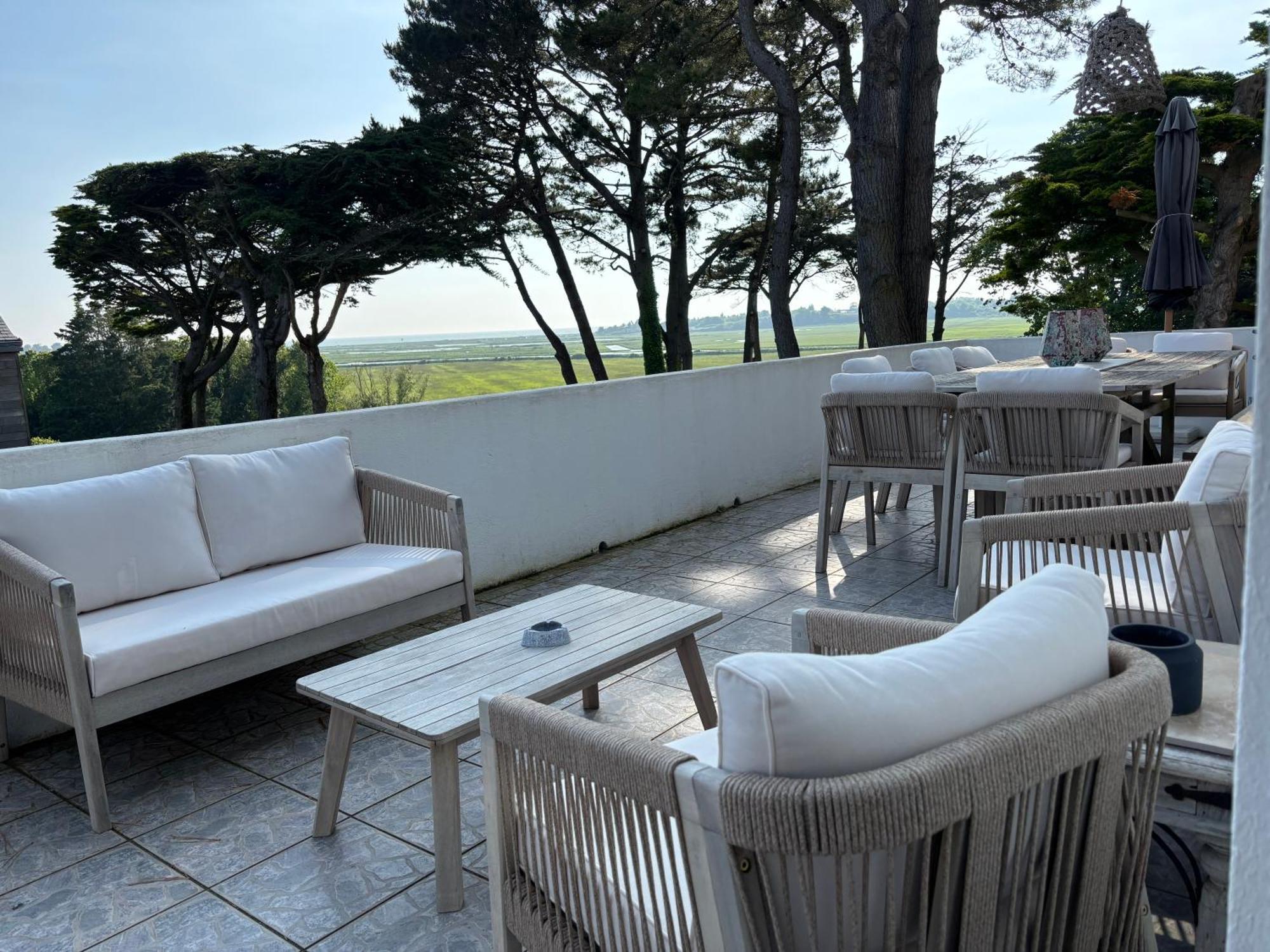 Villa Vieilles Vignes Vue Mer Billiers ภายนอก รูปภาพ